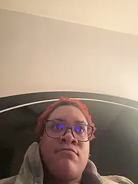 nickytheehawtie online show from June 2026 01:11:01 AM
