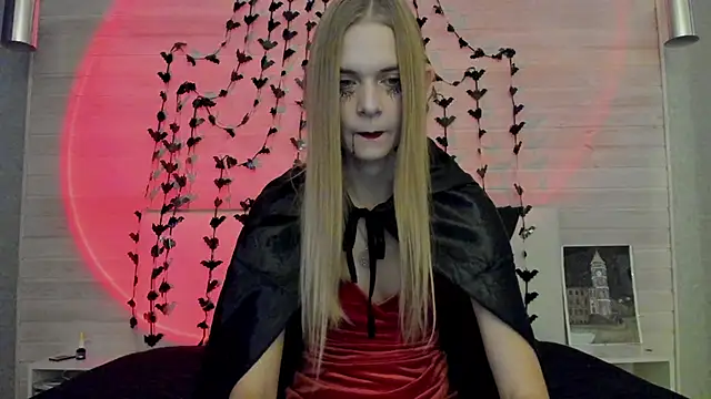 molly hunt  online show from October 2025 03:14:01 AM