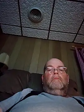 Snapshot of mrwizard4570 chatting on May 2026 04:49:01 AM mrwizard4570 online show from May 2026 04:49:01 AM