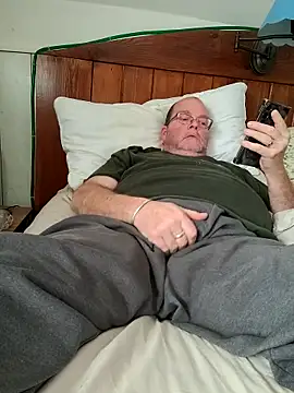 mrwizard4570 online show from February 2026 03:23:01 PM