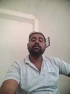 Soumik94 online show from March 2026 07:27:01 AM