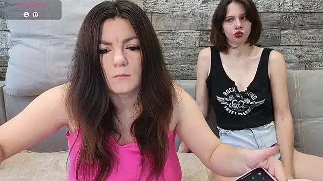 Vika loves you online show from October 2025 02:12:02 AM