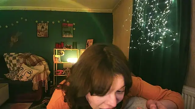 ClancyMorissey online show from April 2026 06:22:01 PM