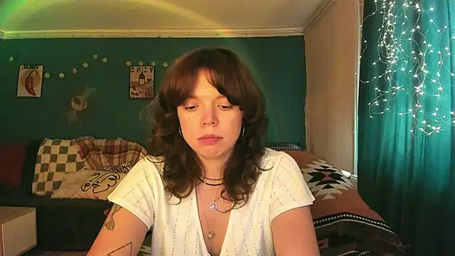 ClancyMorissey online show from June 2026 04:48:01 PM
