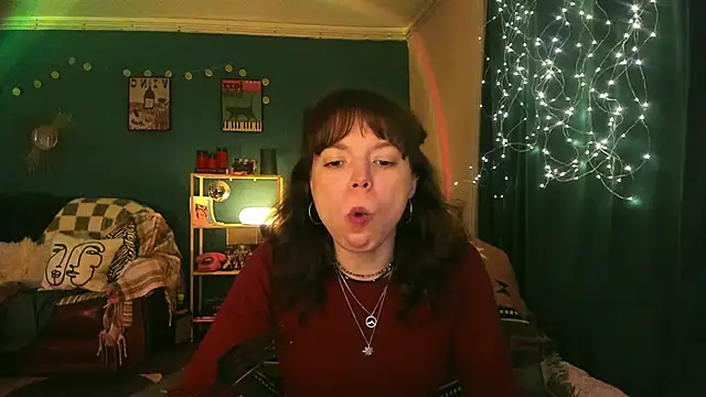 ClancyMorissey online show from March 2026 06:04:02 PM