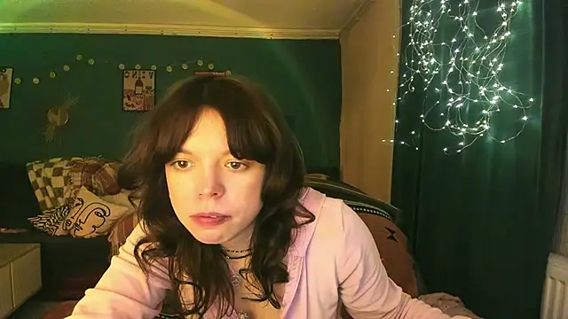 ClancyMorissey online show from April 2026 05:16:02 PM