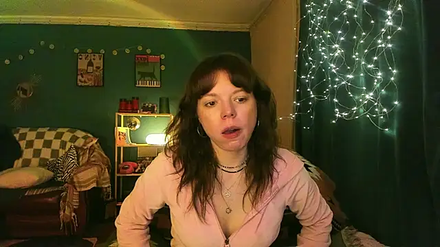 ClancyMorissey online show from March 2026 07:14:02 PM