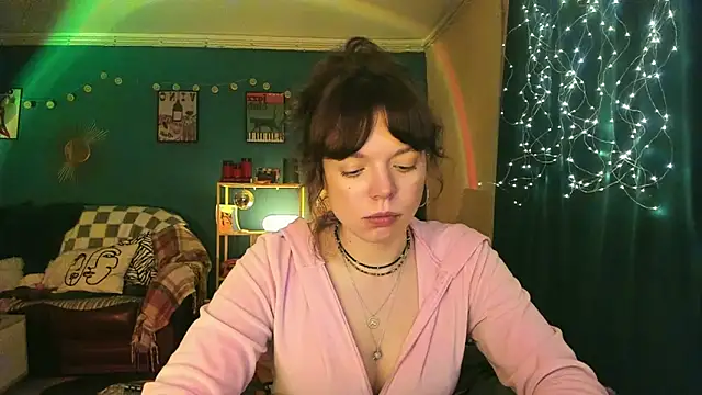 ClancyMorissey online show from February 2026 06:54:01 PM