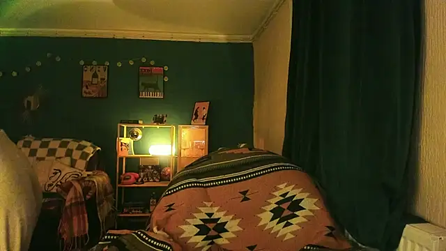 ClancyMorissey online show from November 2025 08:45:01 PM