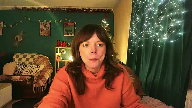 ClancyMorissey online show from December 2025 06:51:01 PM