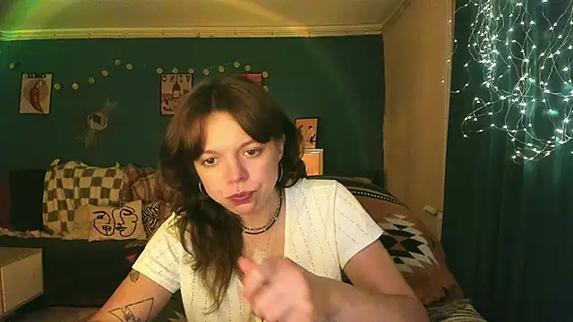 ClancyMorissey online show from June 2026 04:41:01 PM