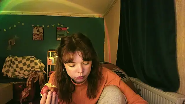 ClancyMorissey online show from October 2025 06:40:01 PM