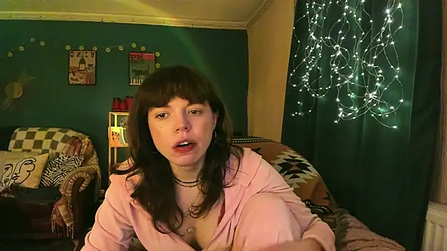 ClancyMorissey online show from February 2026 07:13:01 PM