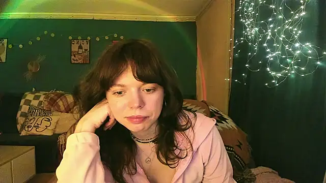 ClancyMorissey online show from March 2026 06:17:02 PM