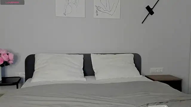 miss emily  online show from March 2026 07:59:01 PM