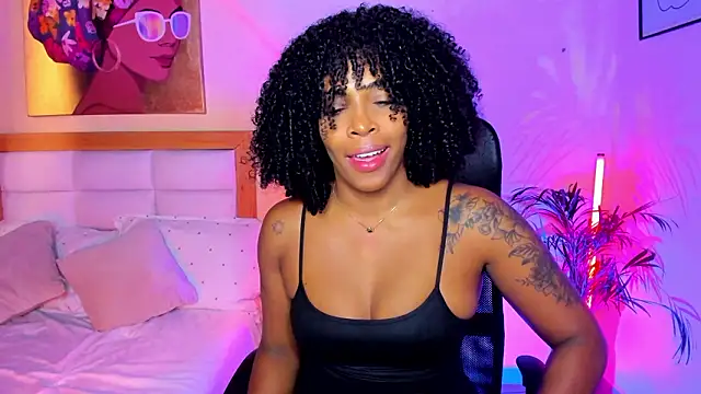 AitanaBrown  online show from February 2026 03:24:01 PM