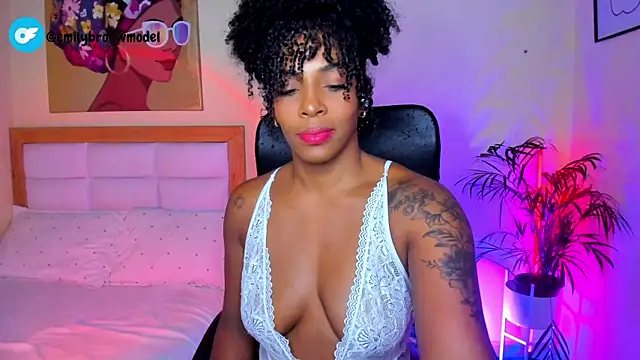 AitanaBrown  online show from May 2026 09:23:02 PM