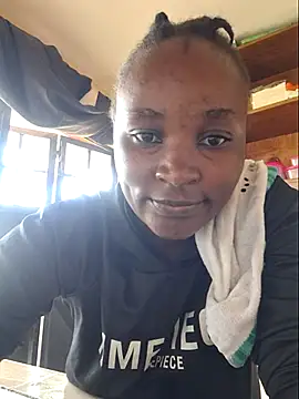 Samia Queen online show from January 2025 01:36:02 PM