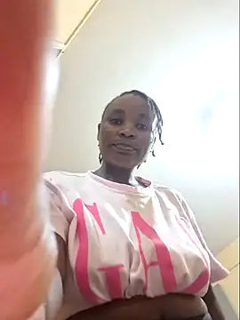 Samia Queen online show from September 2025 01:06:02 PM