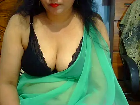 Daneldayna online show from October 2025 02:45:01 AM