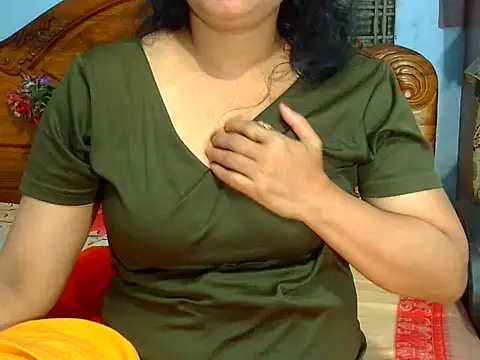 Daneldayna online show from October 2025 03:24:01 PM