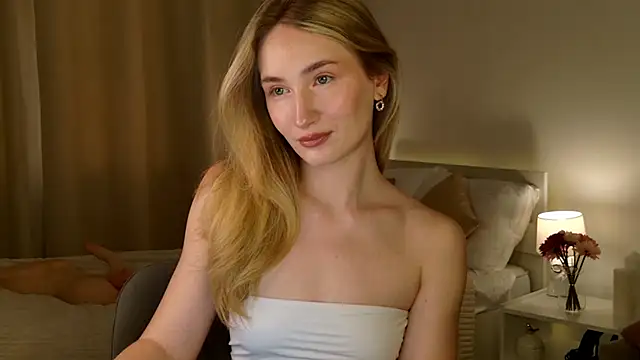 bella  rose online show from February 2026 01:01:02 PM