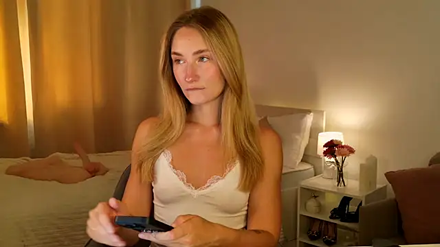 bella  rose online show from May 2026 12:06:01 PM