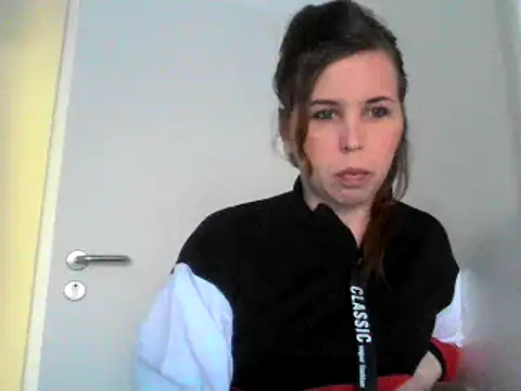 Snapshot of loveis007 chatting on February 2025 02:26:01 PM loveis007 online show from February 2025 02:26:01 PM