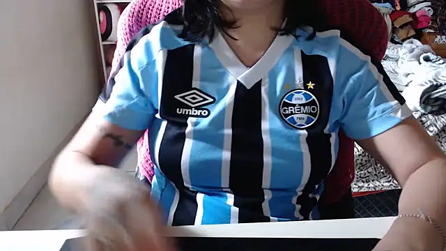 Snapshot of Ta_maravilhosaaa chatting on December 2024 01:21:01 PM Ta maravilhosaaa online show from December 2024 01:21:01 PM