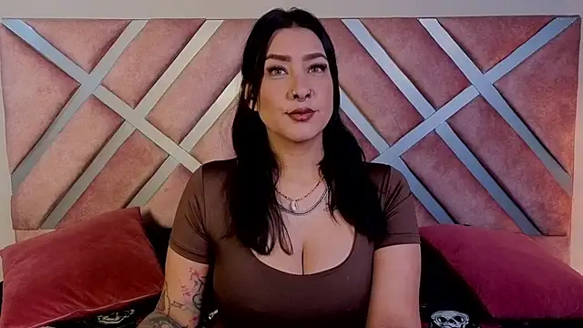  kelly hous36 online show from June 2026 01:00:01 PM