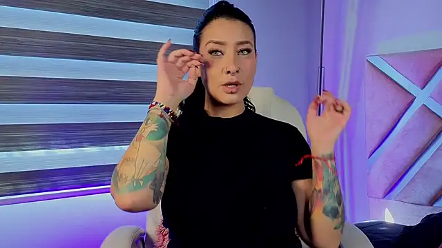  kelly hous36 online show from February 2026 01:11:01 PM