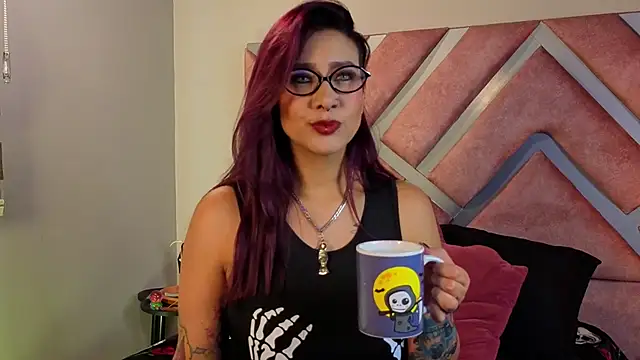  kelly hous36 online show from November 2025 05:12:02 PM