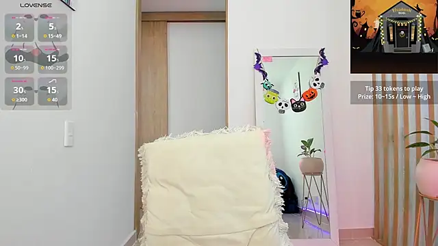 Katysmith26 online show from October 2025 10:10:02 PM