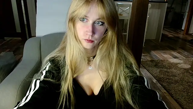 goldhaarigeDame online show from February 2025 01:55:02 AM