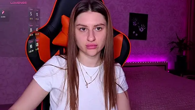 Elishka  online show from July 2026 09:29:02 PM
