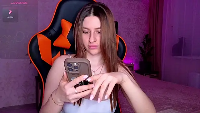 Elishka  online show from July 2026 08:09:01 PM
