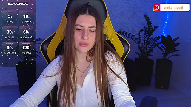 Elishka  online show from February 2025 08:04:02 PM