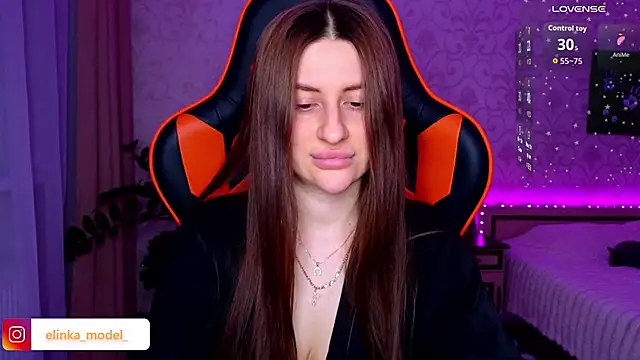 Elishka  online show from April 2026 07:50:02 PM