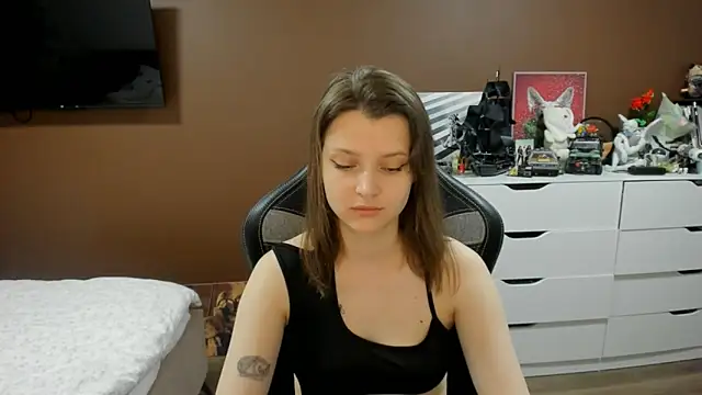 SoniNesti online show from June 2026 03:50:02 PM
