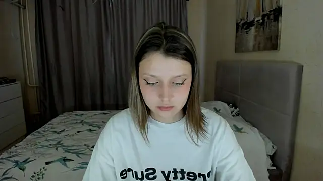 SoniNesti online show from October 2025 02:43:02 PM