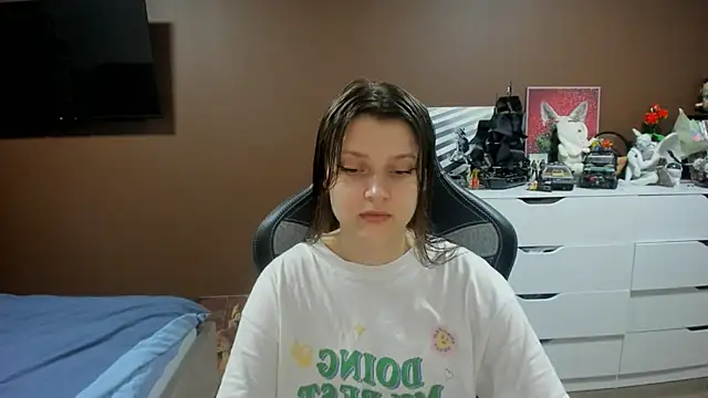 SoniNesti online show from July 2026 03:45:01 PM