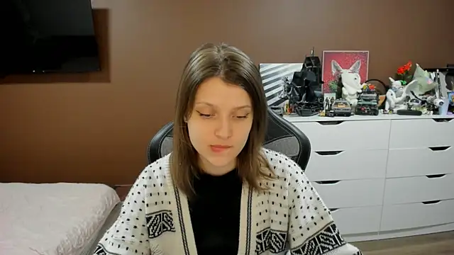 SoniNesti online show from May 2026 02:55:02 PM