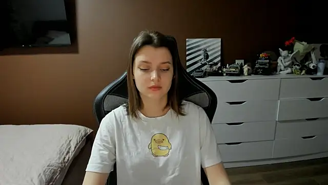 SoniNesti online show from March 2026 02:17:02 PM