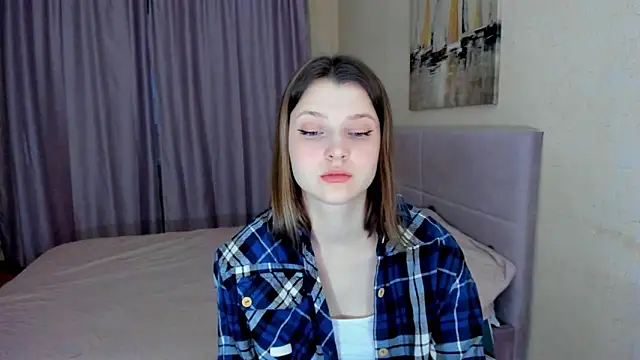 SoniNesti online show from February 2026 03:00:01 PM