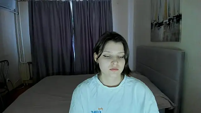 SoniNesti online show from March 2025 12:01:02 PM