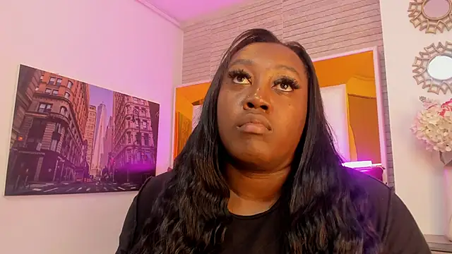 Snapshot of ShaniaBrownn chatting on November 2025 07:47:01 PM ShaniaBrownn online show from November 2025 07:47:01 PM