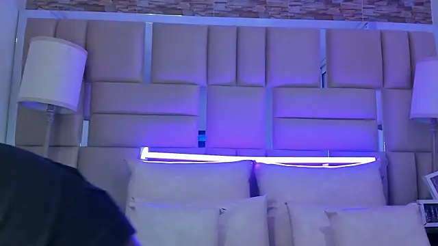 Snapshot of ShaniaBrownn chatting on October 2025 07:46:01 PM ShaniaBrownn online show from October 2025 07:46:01 PM