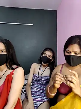 cutee  crazy online show from March 2026 01:53:01 PM