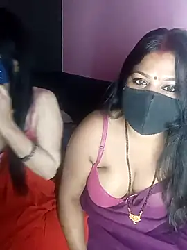 cutee  crazy online show from November 2025 05:52:02 PM