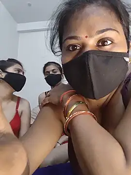 cutee  crazy online show from May 2026 02:26:01 PM